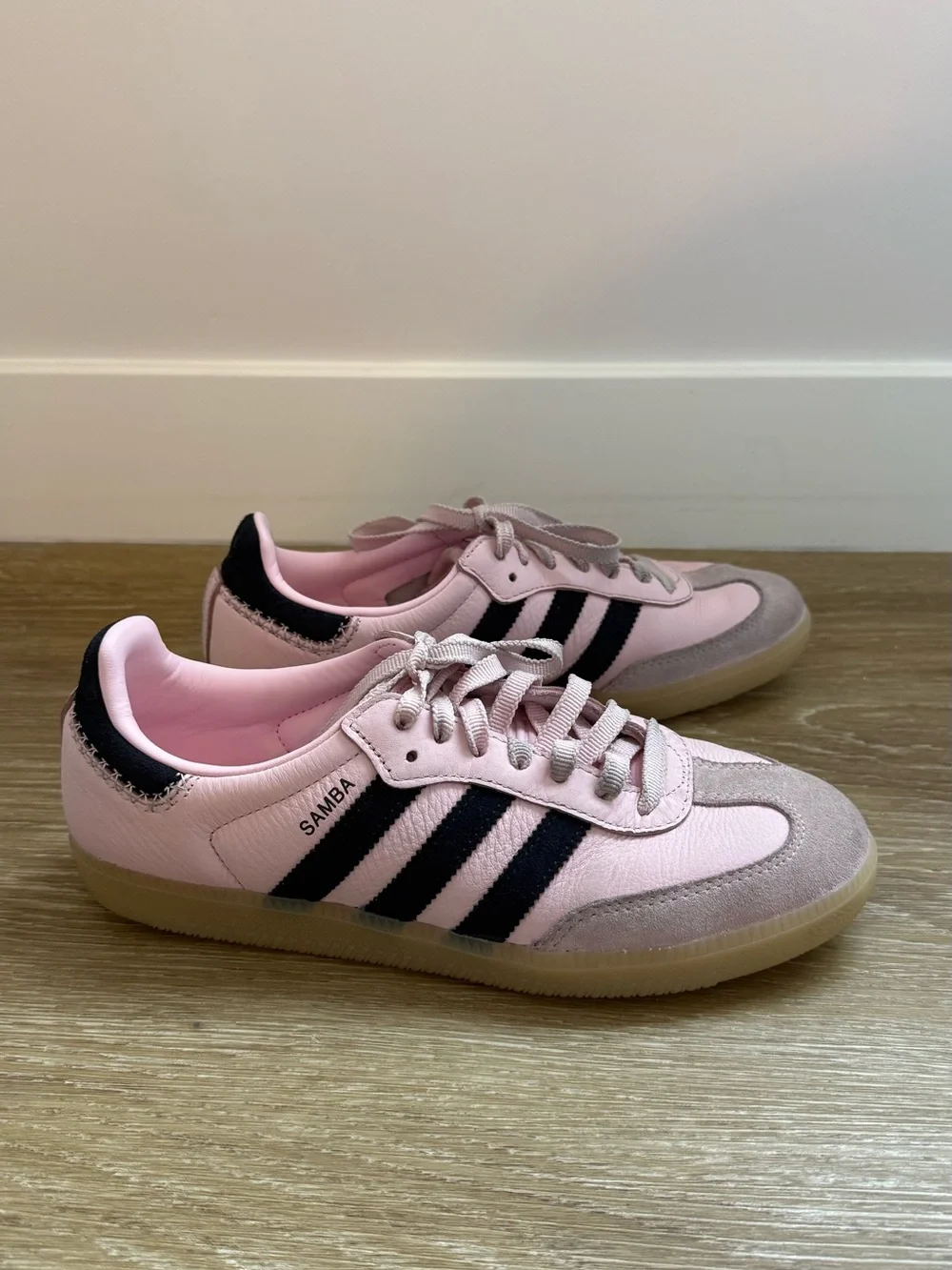 adidas pink suede navy stripe samba size 9 - WORN ONCE - Picture 5 of 7